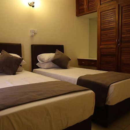 Bahari Bliss Hotel Mombasa Exterior photo